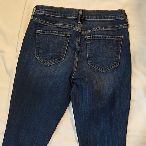 Old Navy Dark Blue Women's Skinny Jeans - Picture 6 of 7